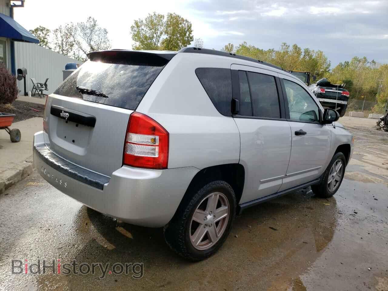 2009 JEEP COMPASS - VIN: 1J4FT47A79D214295 - Photo 3