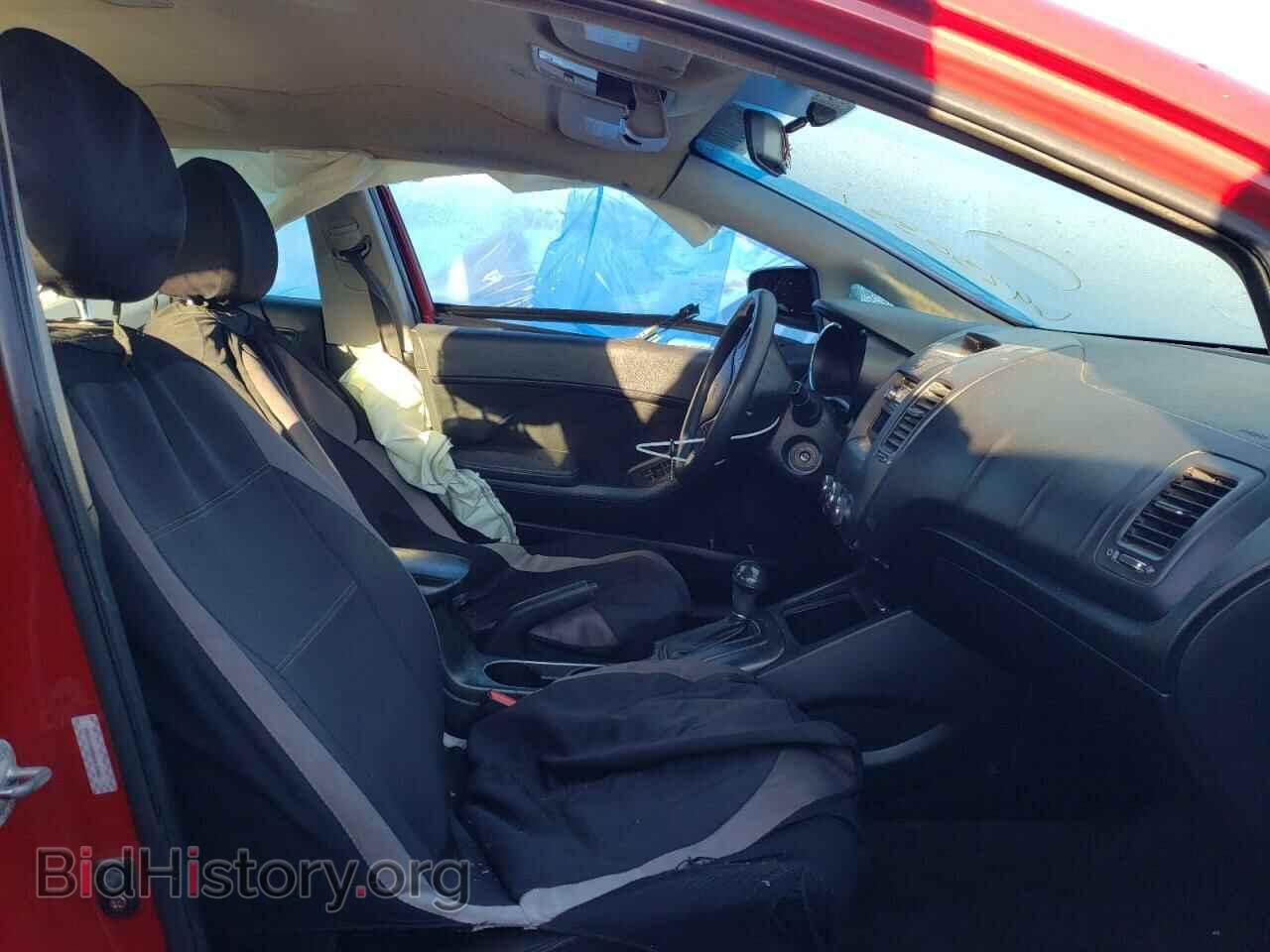 2014 KIA FORTE - VIN: KNAFX4A60E5129301 - Фото 5