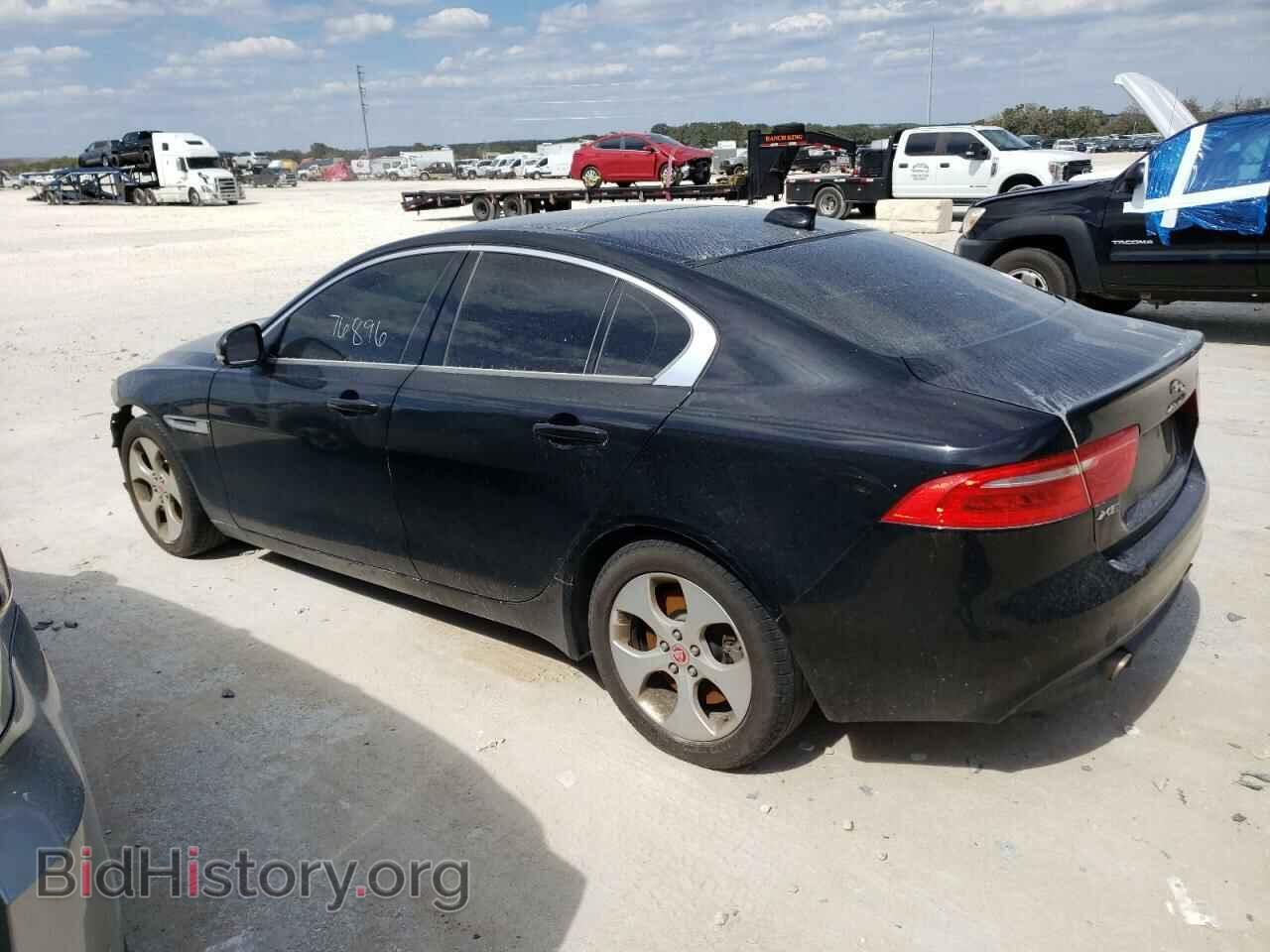 2018 JAGUAR XE - VIN: SAJAR4FX8JCP39253 - Фото 2