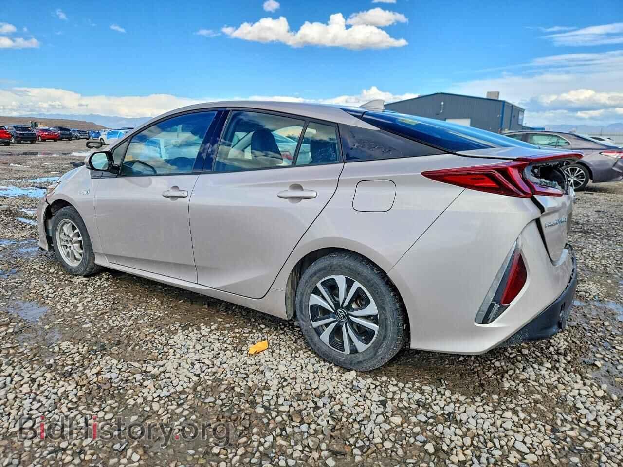 2017 TOYOTA PRIUS - VIN: JTDKARFP8H3021008 - Фото 2