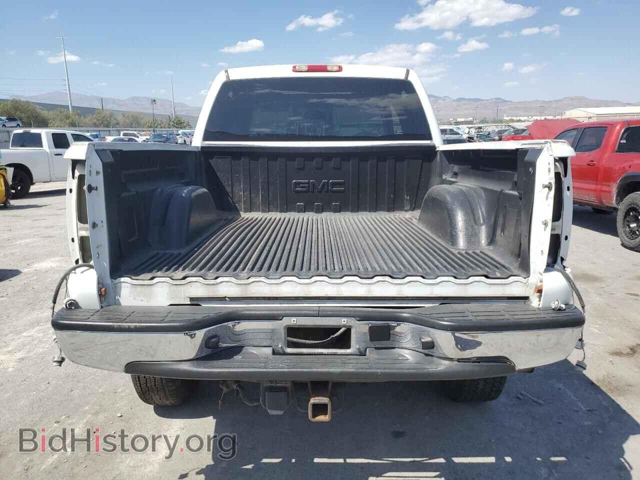 2006 GMC SIERRA - VIN: 2GTEK13T061103203 - Фото 6