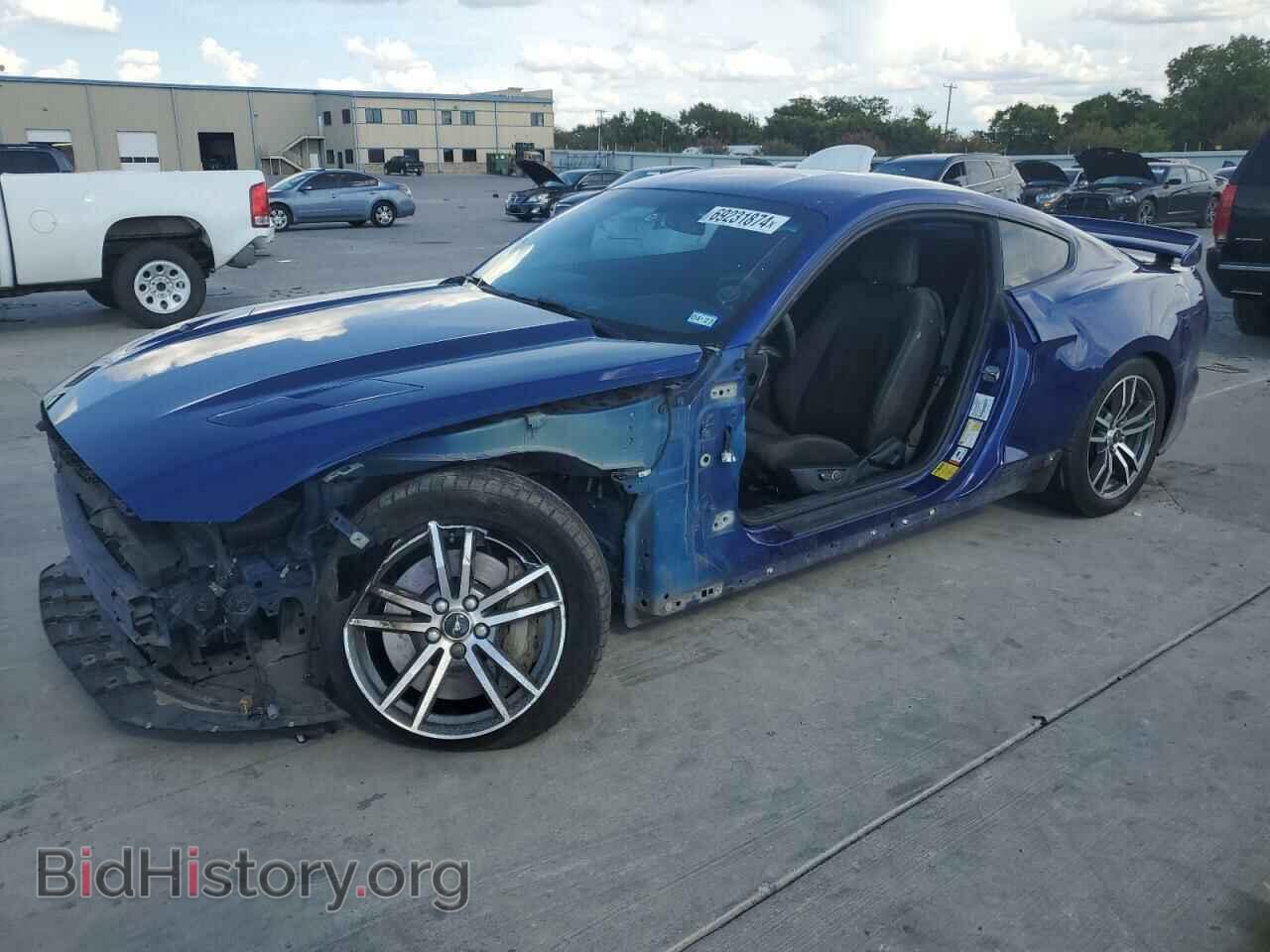 Photo 1FA6P8CF4G5220667 - FORD MUSTANG 2016