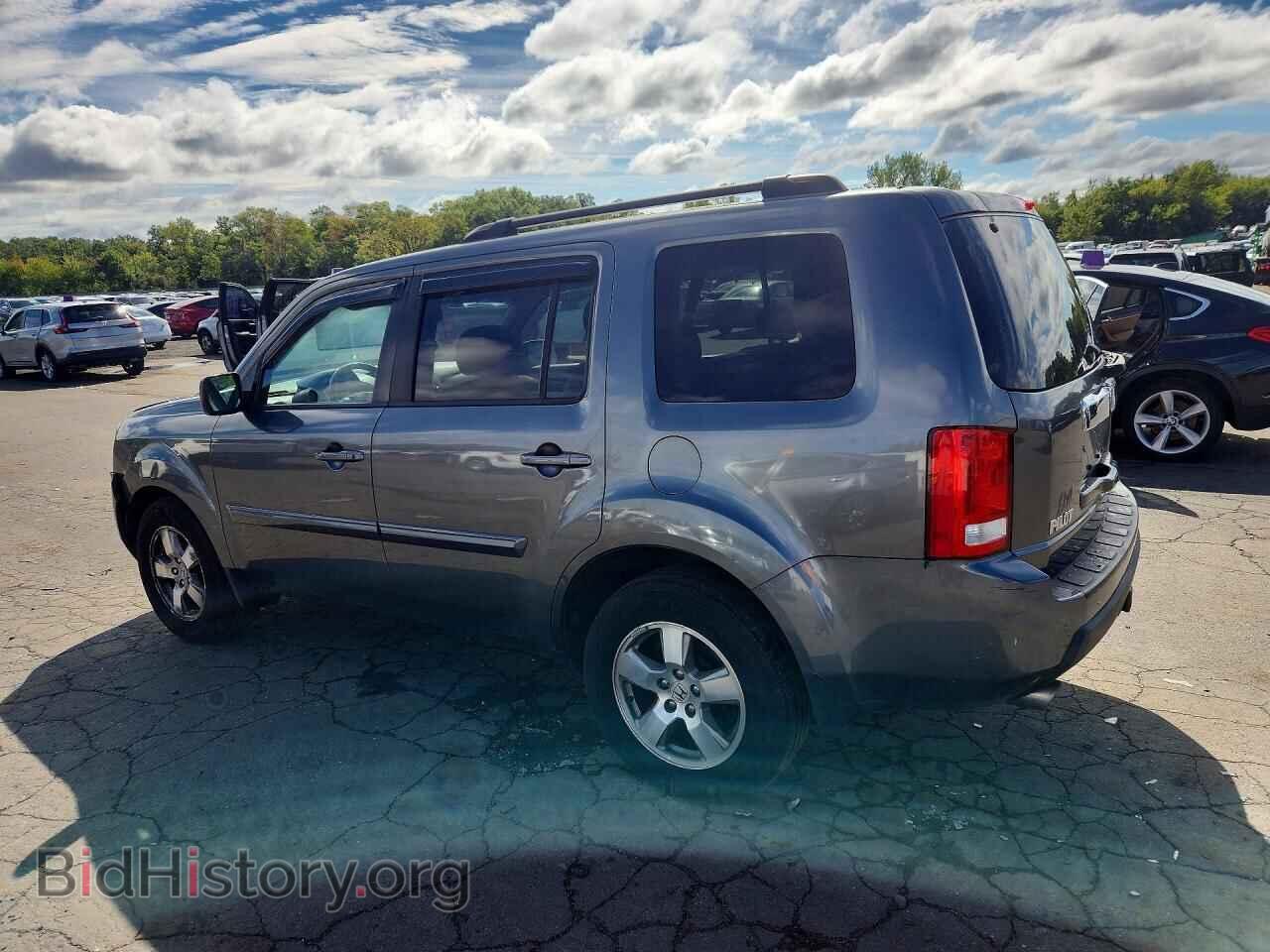 2011 HONDA PILOT - VIN: 5FNYF4H50BB076587 - Photo 2
