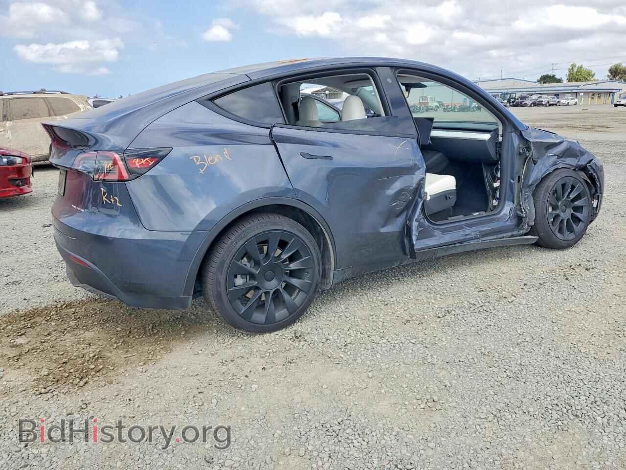 2023 TESLA MODEL Y - VIN: 7SAYGDEE3PA091447 - Photo 3