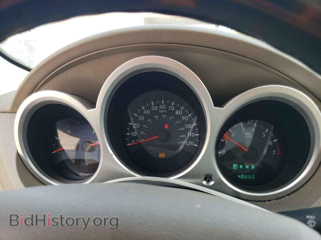 2010 CHRYSLER SEBRING - VIN: 1C3CC5FBXAN146067 - Фото 9