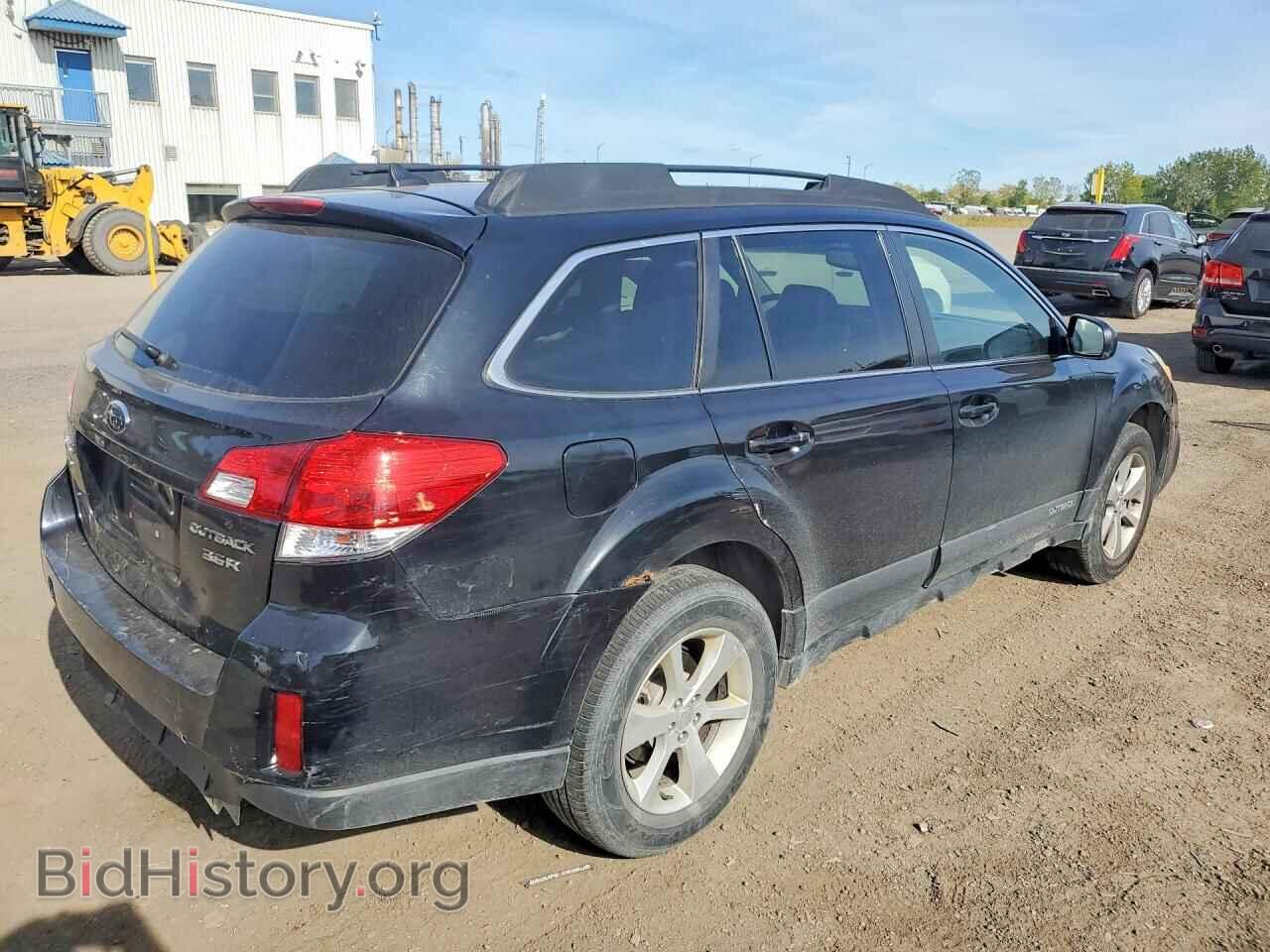 2014 SUBARU OUTBACK - VIN: 4S4BRJMC1E2210686 - Фото 3