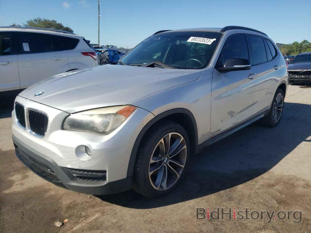 Фотография WBAVM1C50DVW42764 - BMW X1 2013