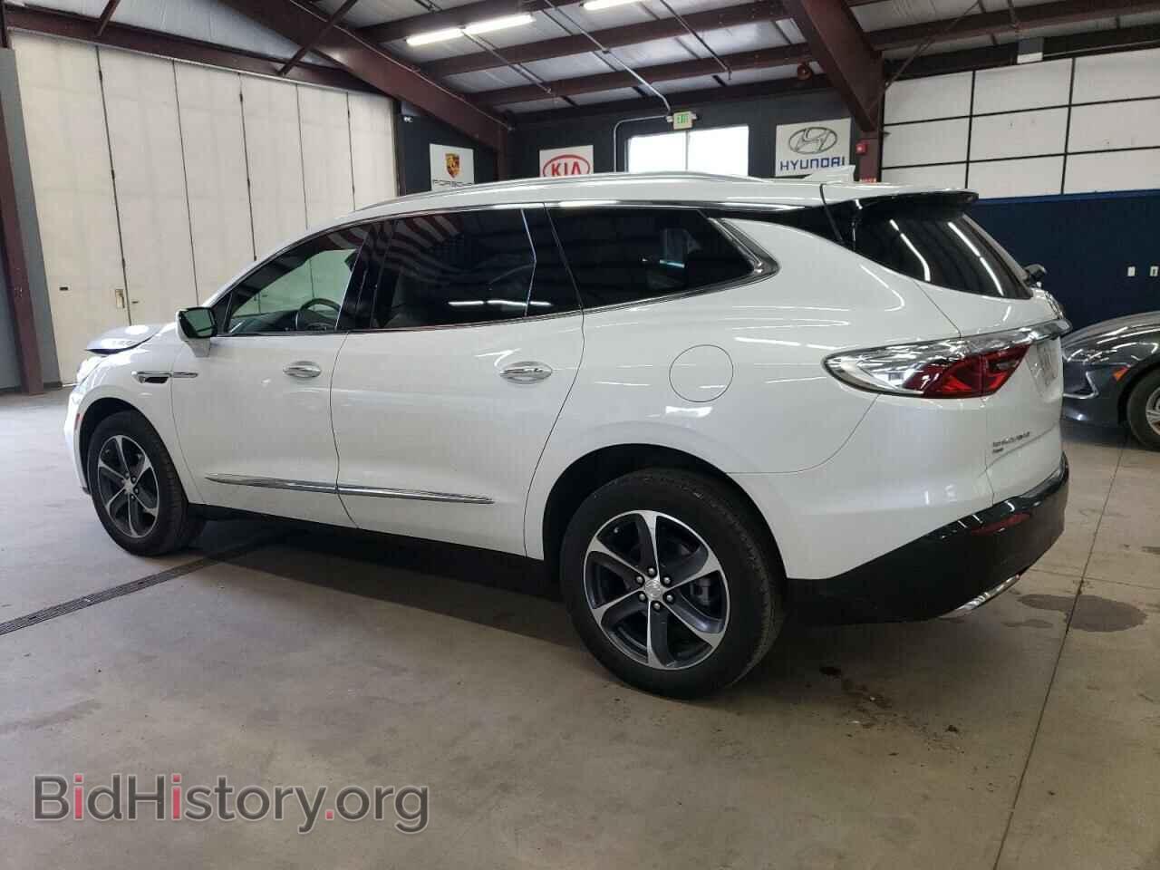 2022 BUICK ENCLAVE - VIN: 5GAEVAKW2NJ159944 - Фото 2