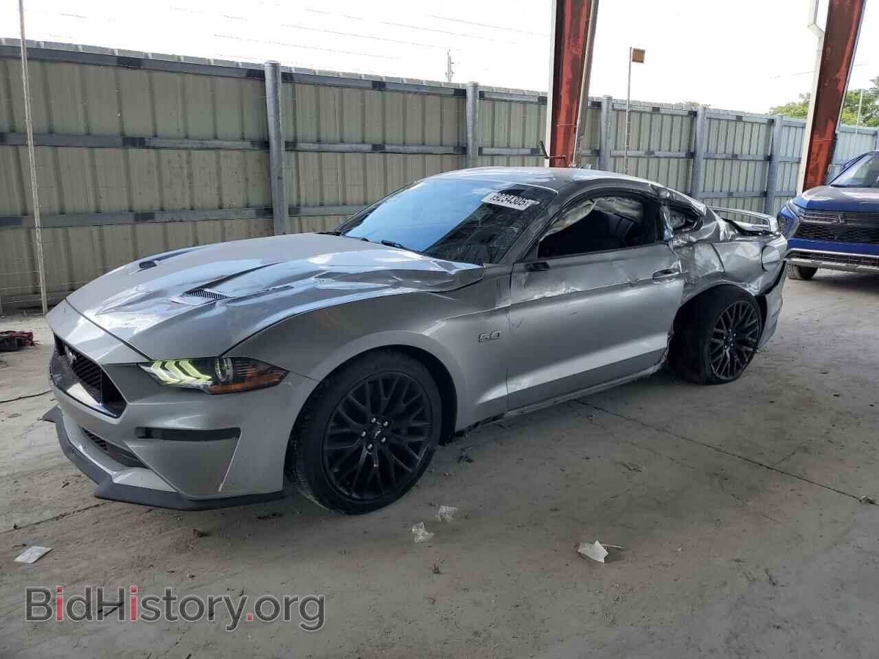 Photo 1FA6P8CF5L5175295 - FORD MUSTANG 2020