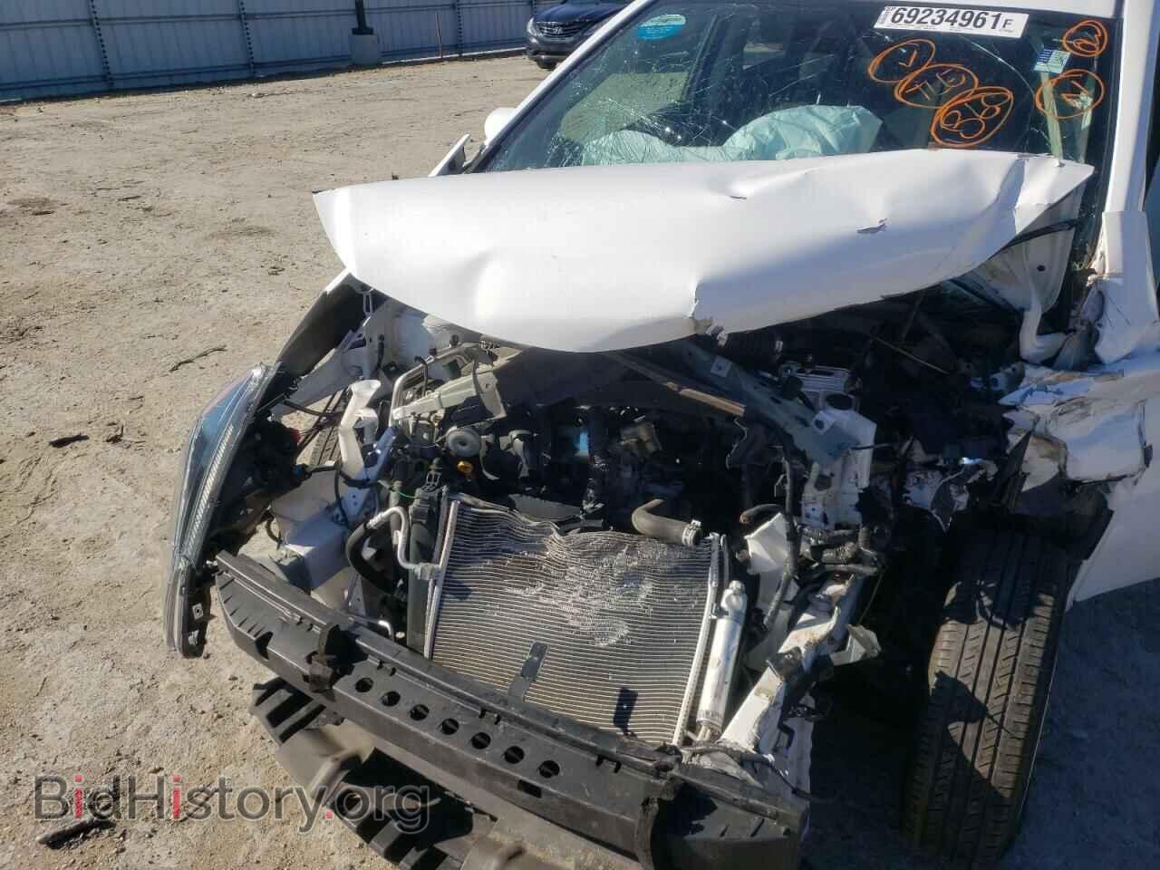 2019 NISSAN VERSA - VIN: 3N1CE2CP3KL366529 - Фото 7
