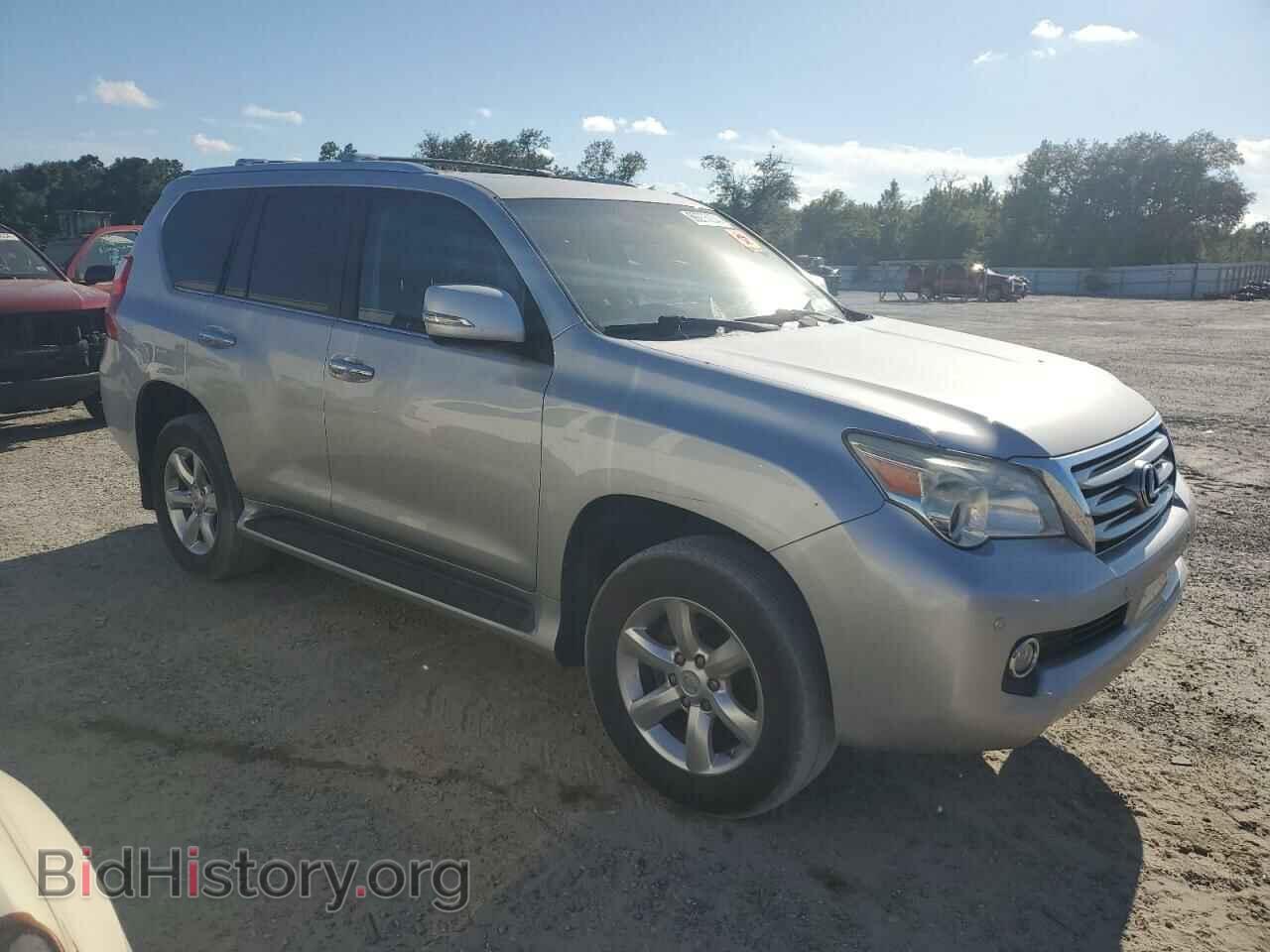 2011 LEXUS GX - VIN: JTJBM7FX2B5035541 - Фото 4