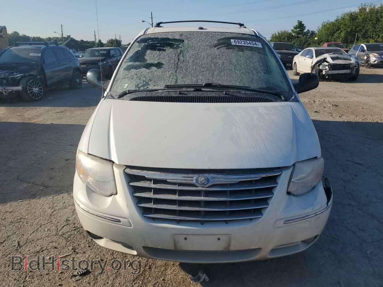 2006 CHRYSLER MINIVAN - VIN: 2A4GP54L06R845077 - Фото 5