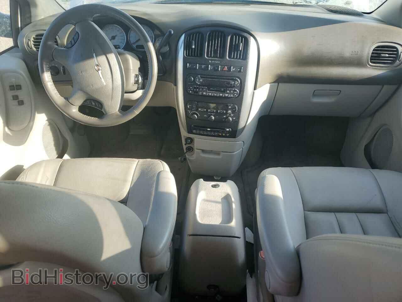 2006 CHRYSLER MINIVAN - VIN: 2A4GP54L06R845077 - Фото 8