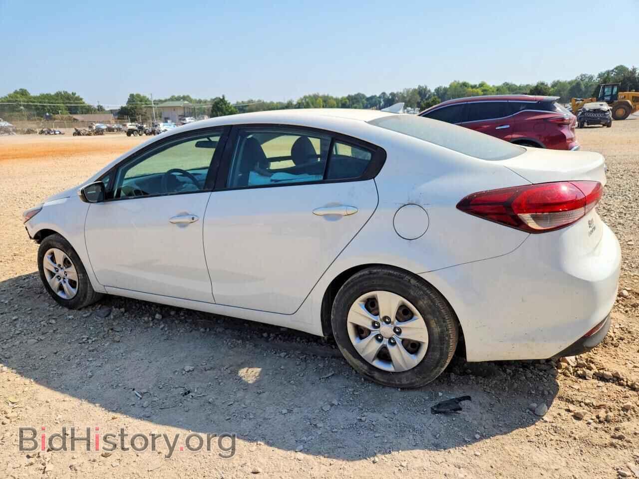2018 KIA FORTE - VIN: 3KPFK4A75JE236272 - Фото 2