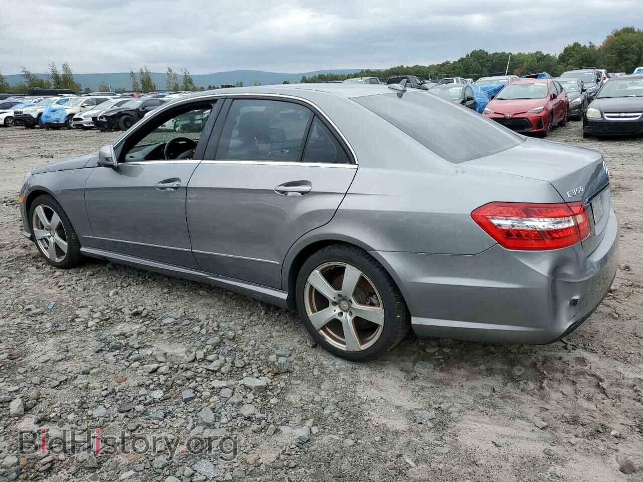 2011 MERCEDES-BENZ E-CLASS - VIN: WDDHF8HB9BA471735 - Фото 2