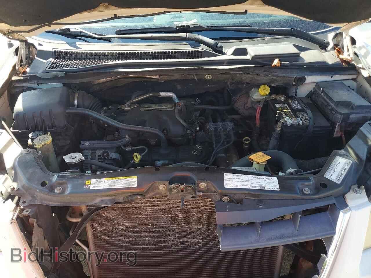 2008 CHRYSLER MINIVAN - VIN: 2A8HR44H58R721070 - Фото 11