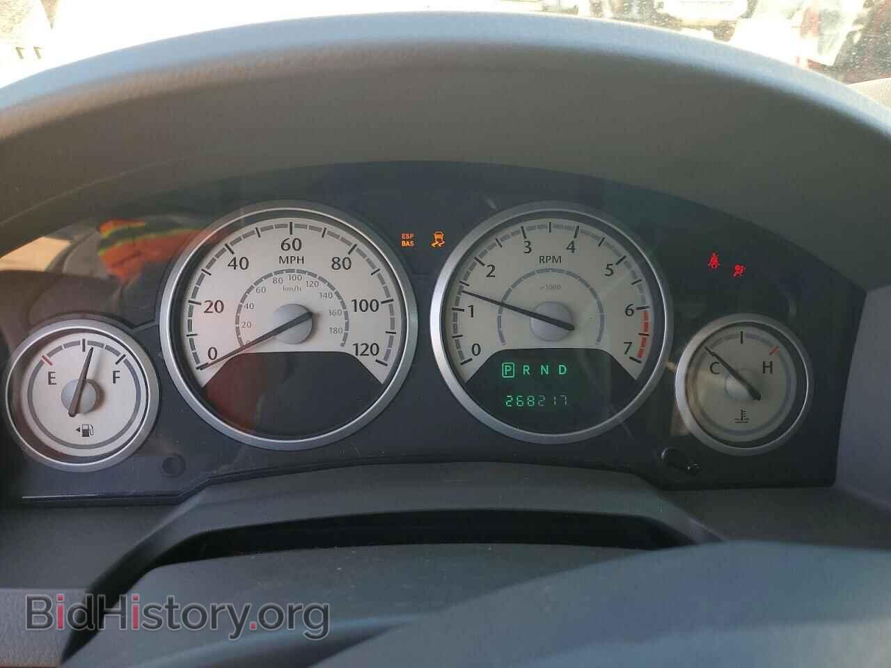 2008 CHRYSLER MINIVAN - VIN: 2A8HR44H58R721070 - Фото 9