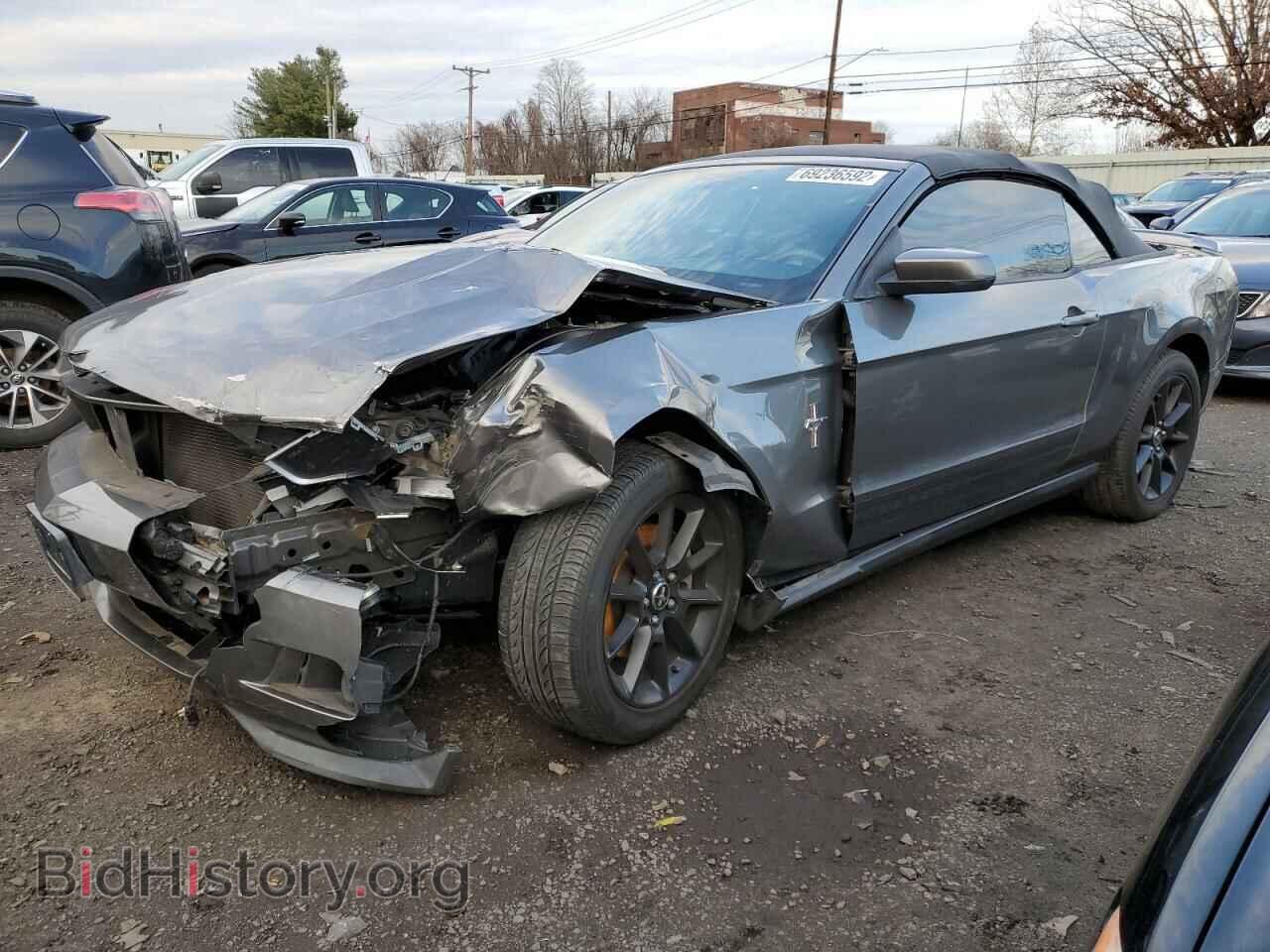 Photo 1ZVBP8EM6B5113940 - FORD MUSTANG 2011