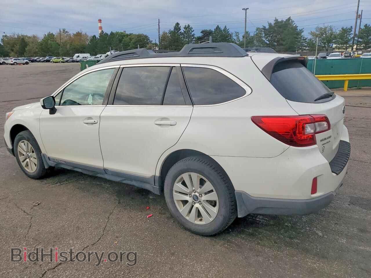 2015 SUBARU OUTBACK - VIN: 4S4BSBEC2F3310378 - Фото 2