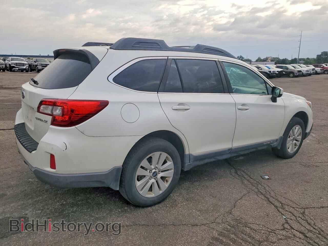 2015 SUBARU OUTBACK - VIN: 4S4BSBEC2F3310378 - Фото 3