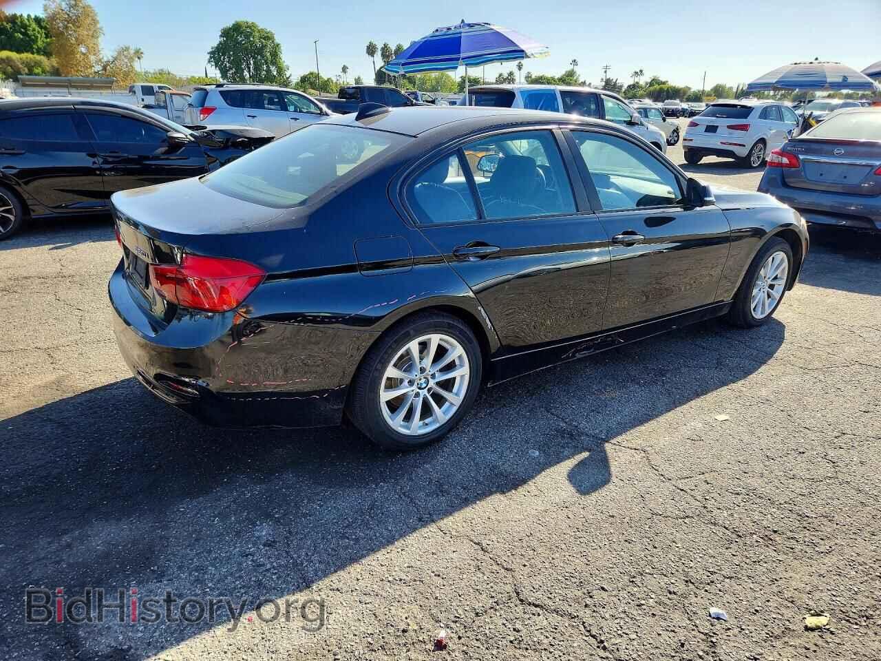 2016 BMW 3 SERIES - VIN: WBA8E1G54GNT35977 - Фото 3