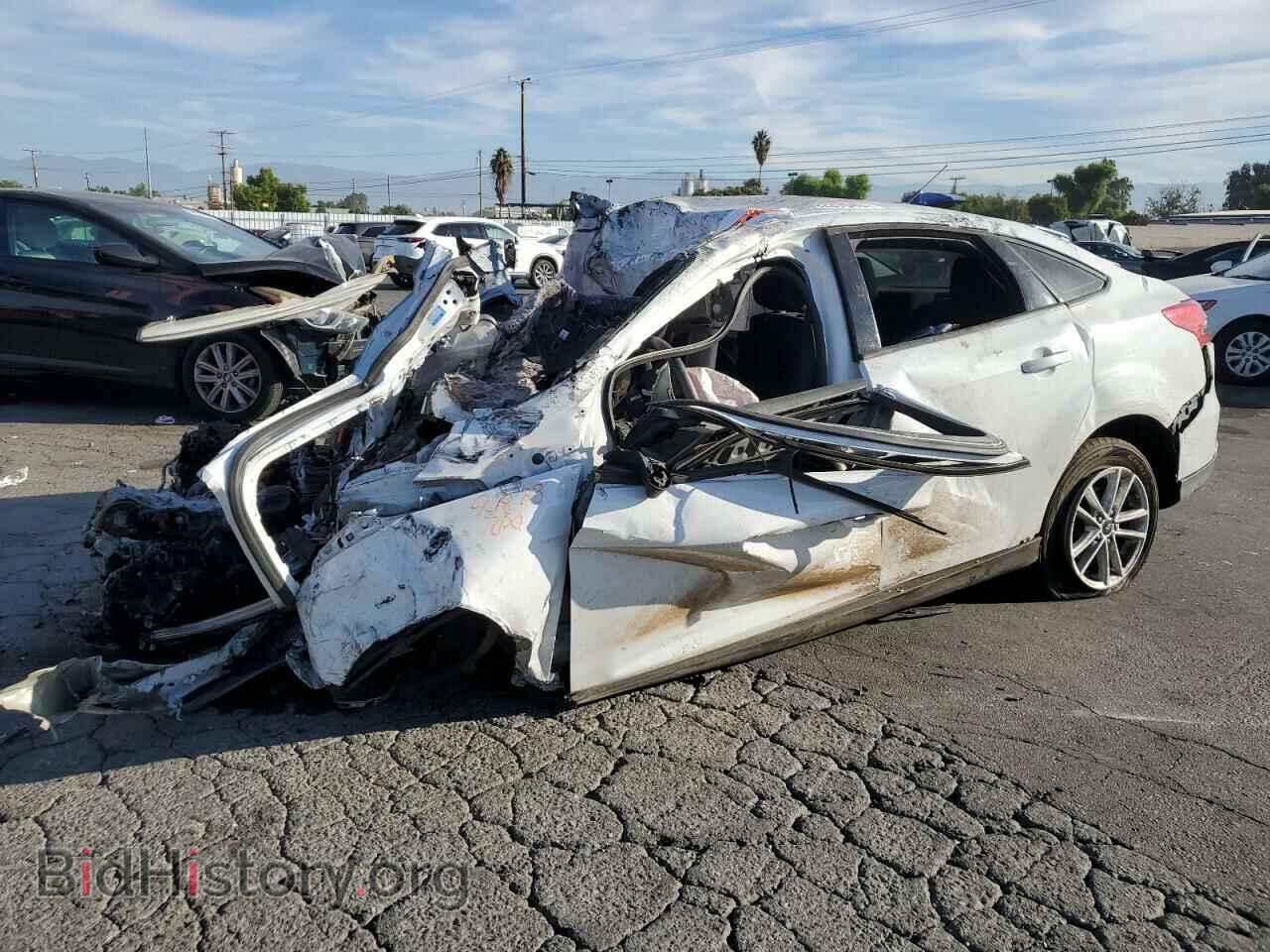 Photo 1FADP3FE5JL293580 - FORD FOCUS 2018