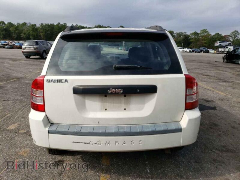 2008 Jeep COMPASS (VIN 1J8FT47W38D620325) — photo 6 of 13