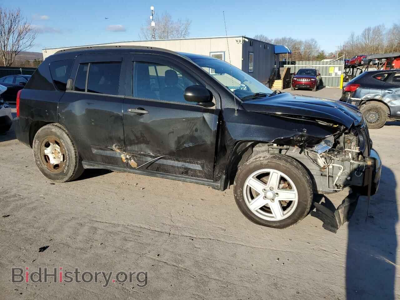 2010 JEEP COMPASS - VIN: 1J4NT1FA1AD676707 - Photo 4