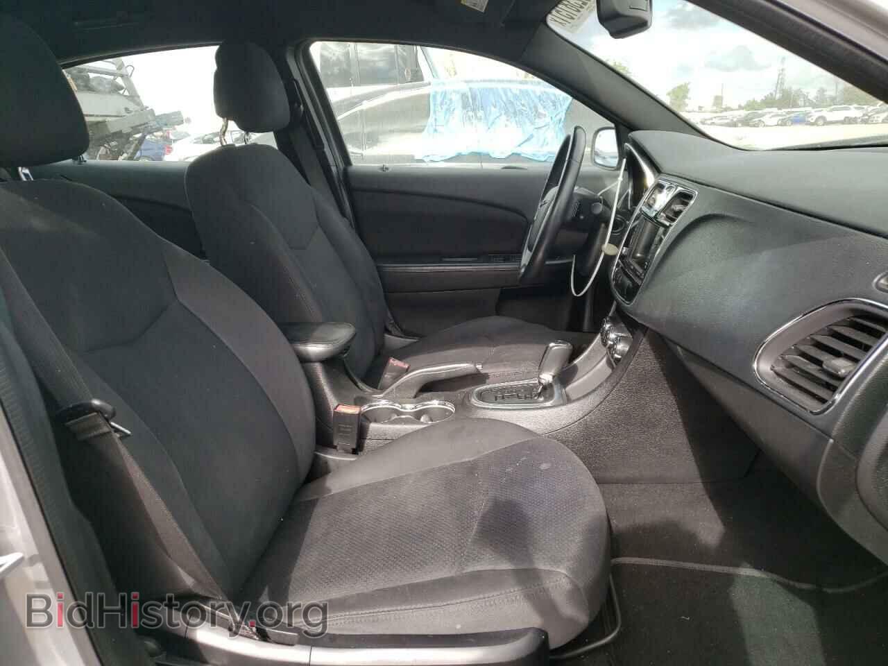 2013 CHRYSLER 200 - VIN: 1C3CCBBB7DN617410 - Фото 5