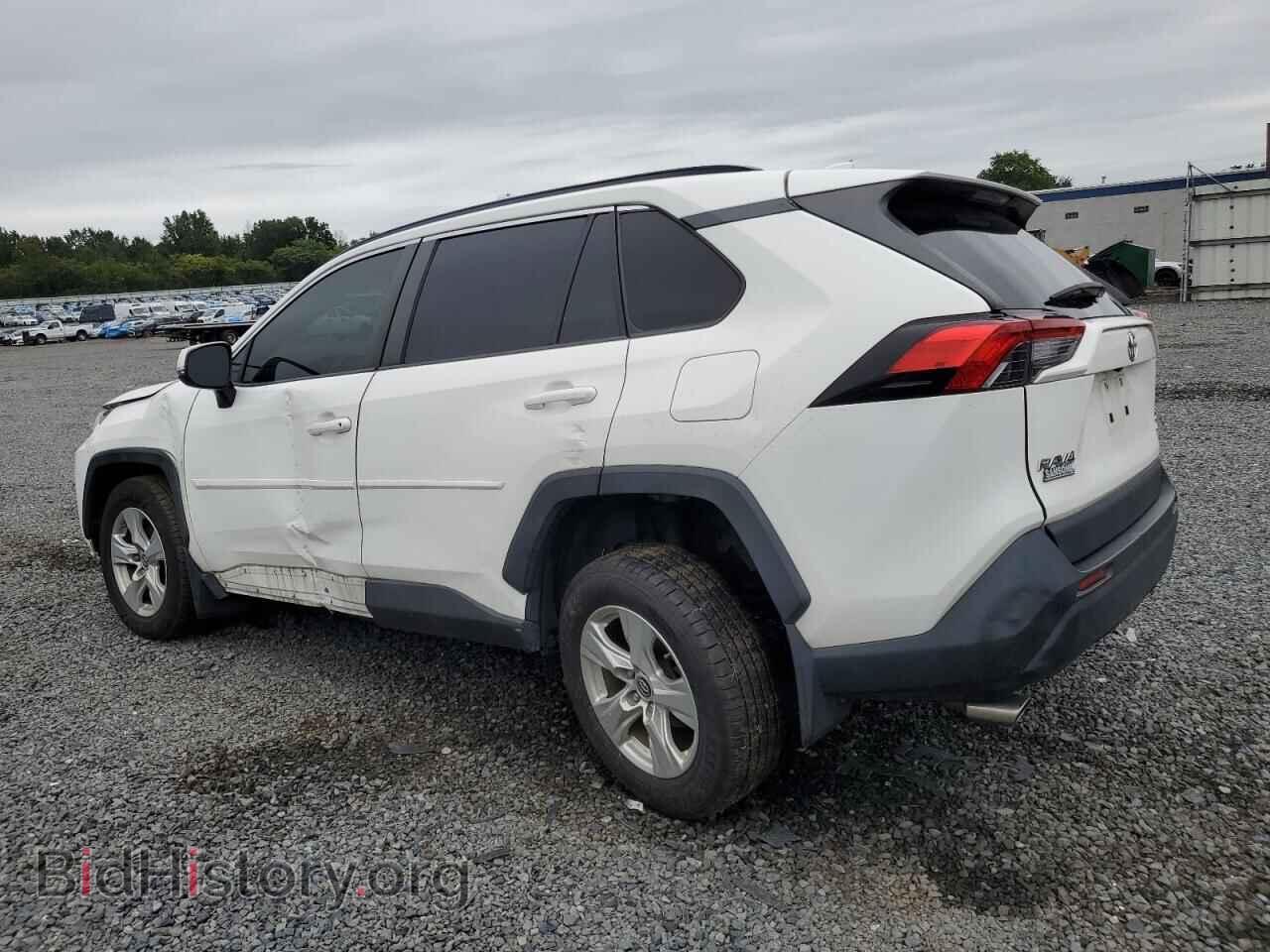 2019 TOYOTA RAV4 - VIN: JTMP1RFV6KD037620 - Фото 2