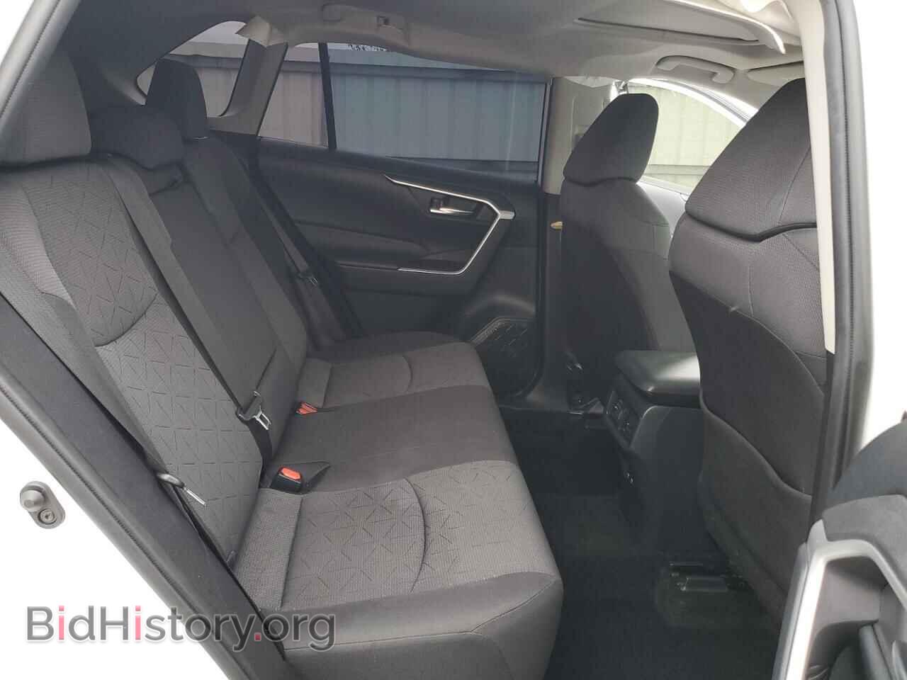 2019 TOYOTA RAV4 - VIN: JTMP1RFV6KD037620 - Фото 11