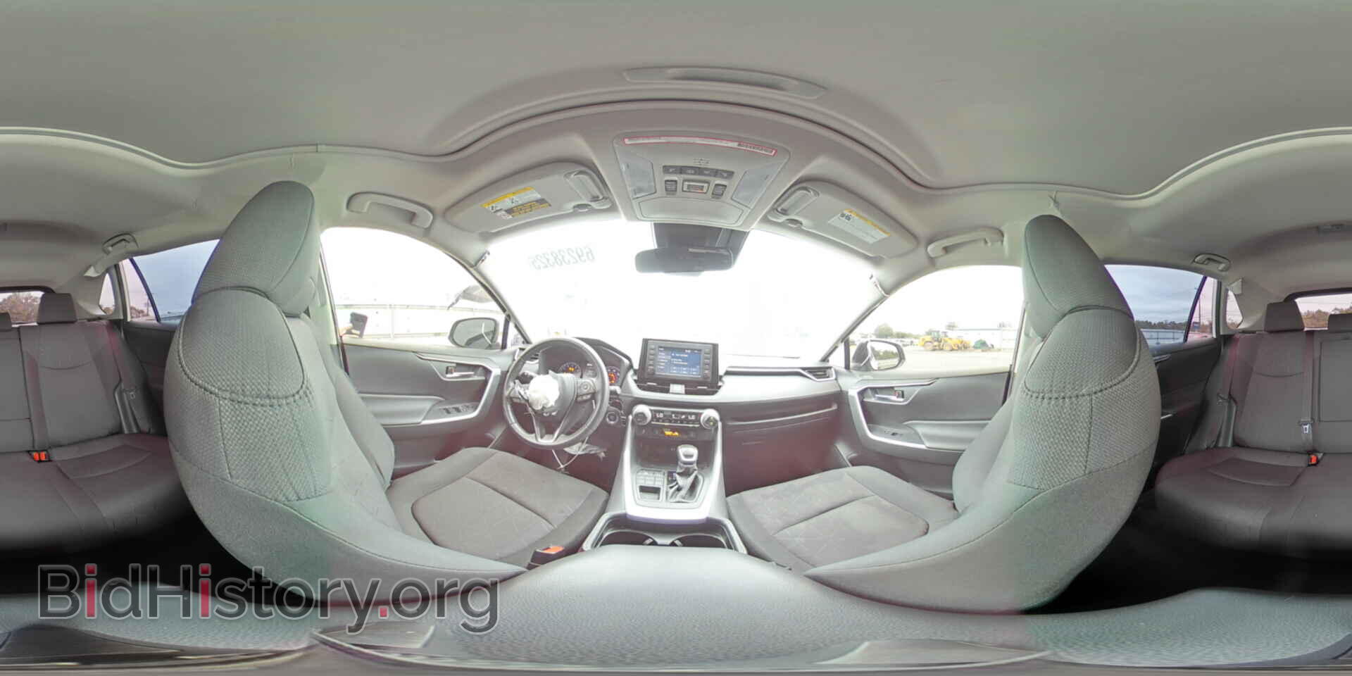 2019 TOYOTA RAV4 - VIN: JTMP1RFV6KD037620 - Фото 15