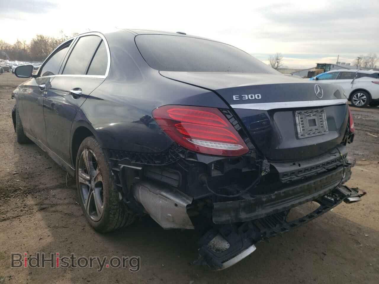 2017 MERCEDES-BENZ E-CLASS - VIN: WDDZF4KB4HA209510 - Фото 3