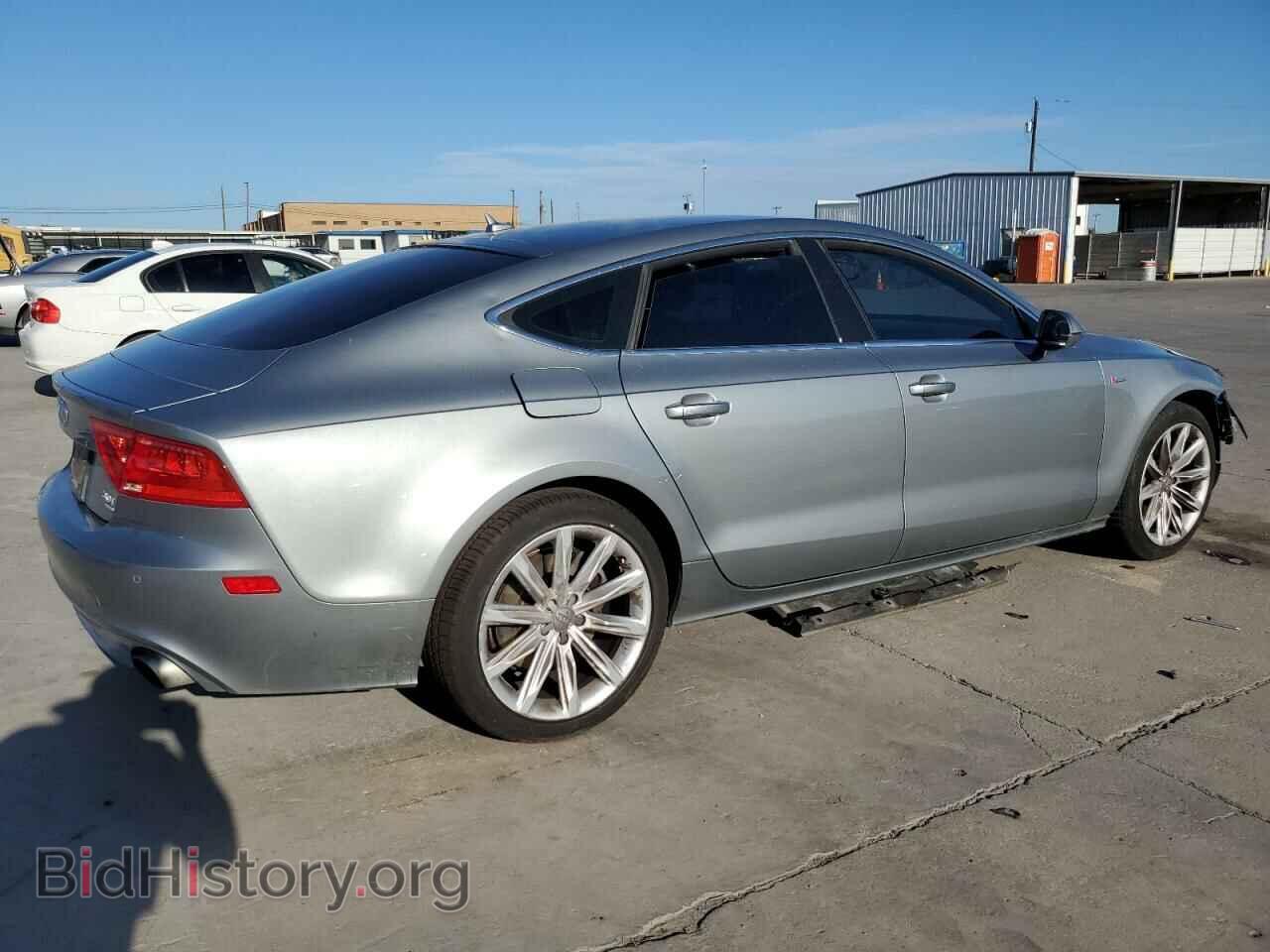2013 AUDI A7 - VIN: WAUYGAFC8DN047899 - Фото 3