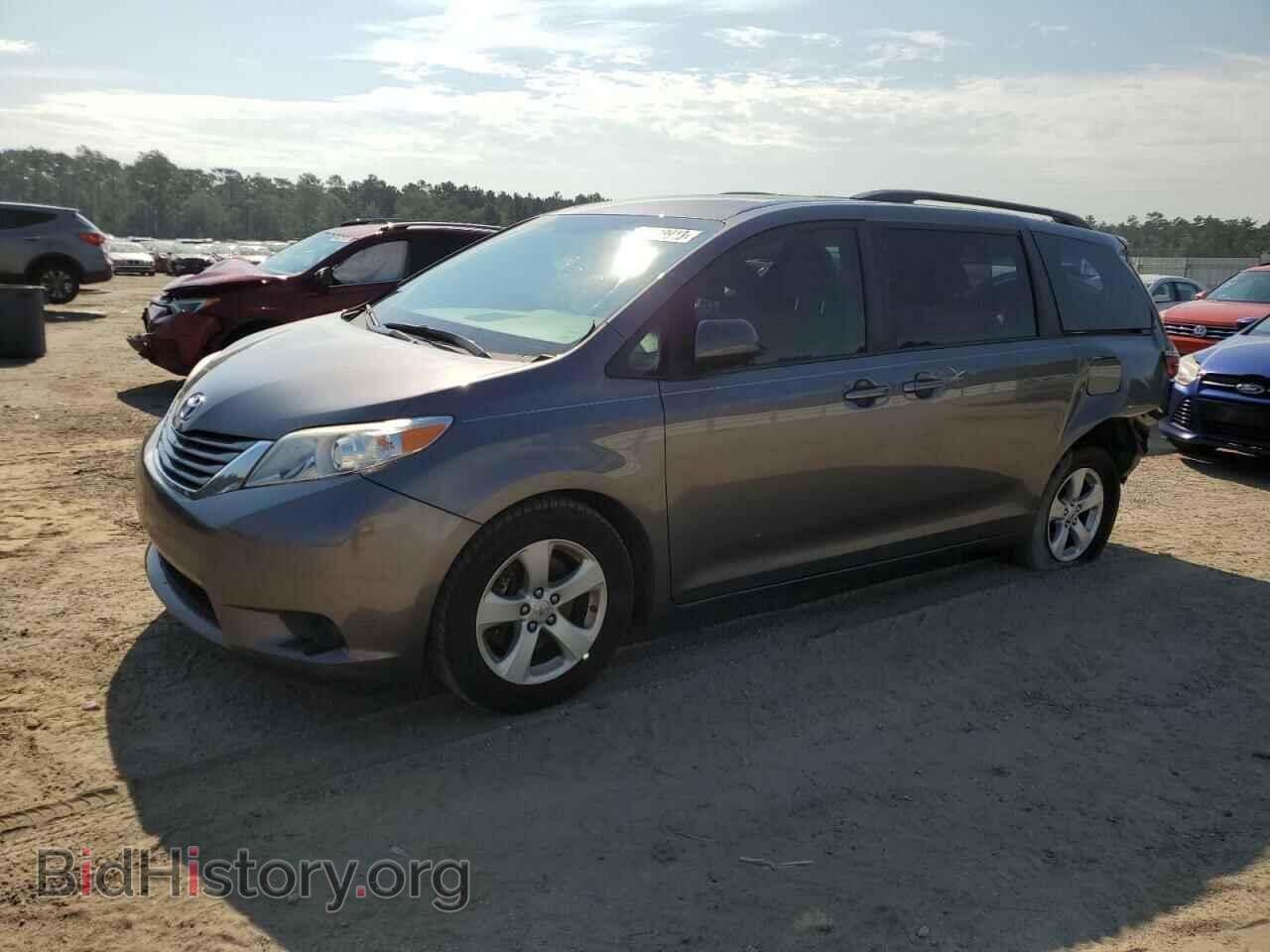 Photo 5TDKZ3DC2HS897593 - TOYOTA All Models 2017
