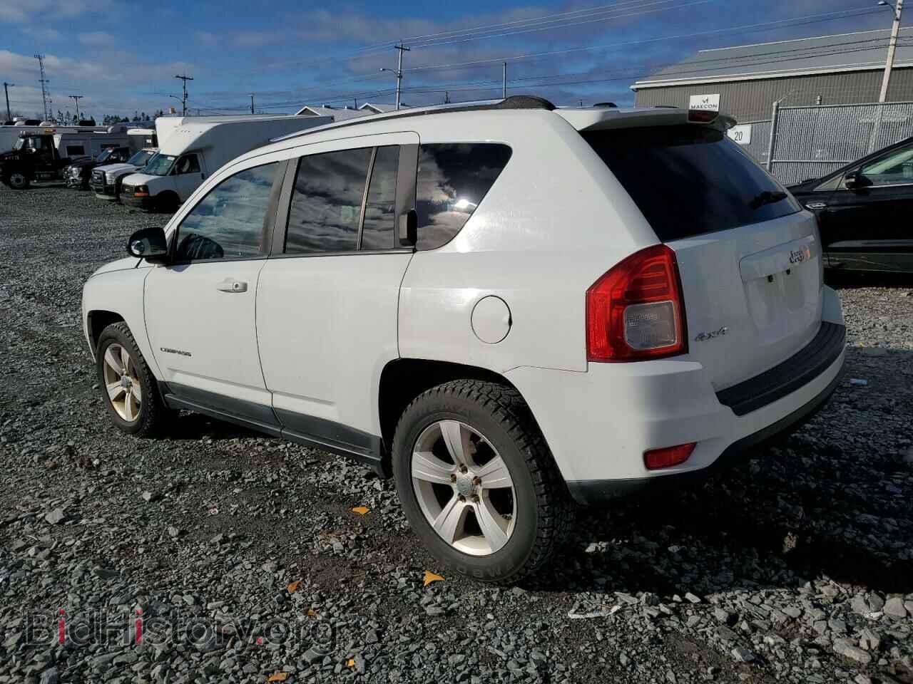 2011 JEEP COMPASS - VIN: 1J4NF4FB4BD169528 - Photo 2
