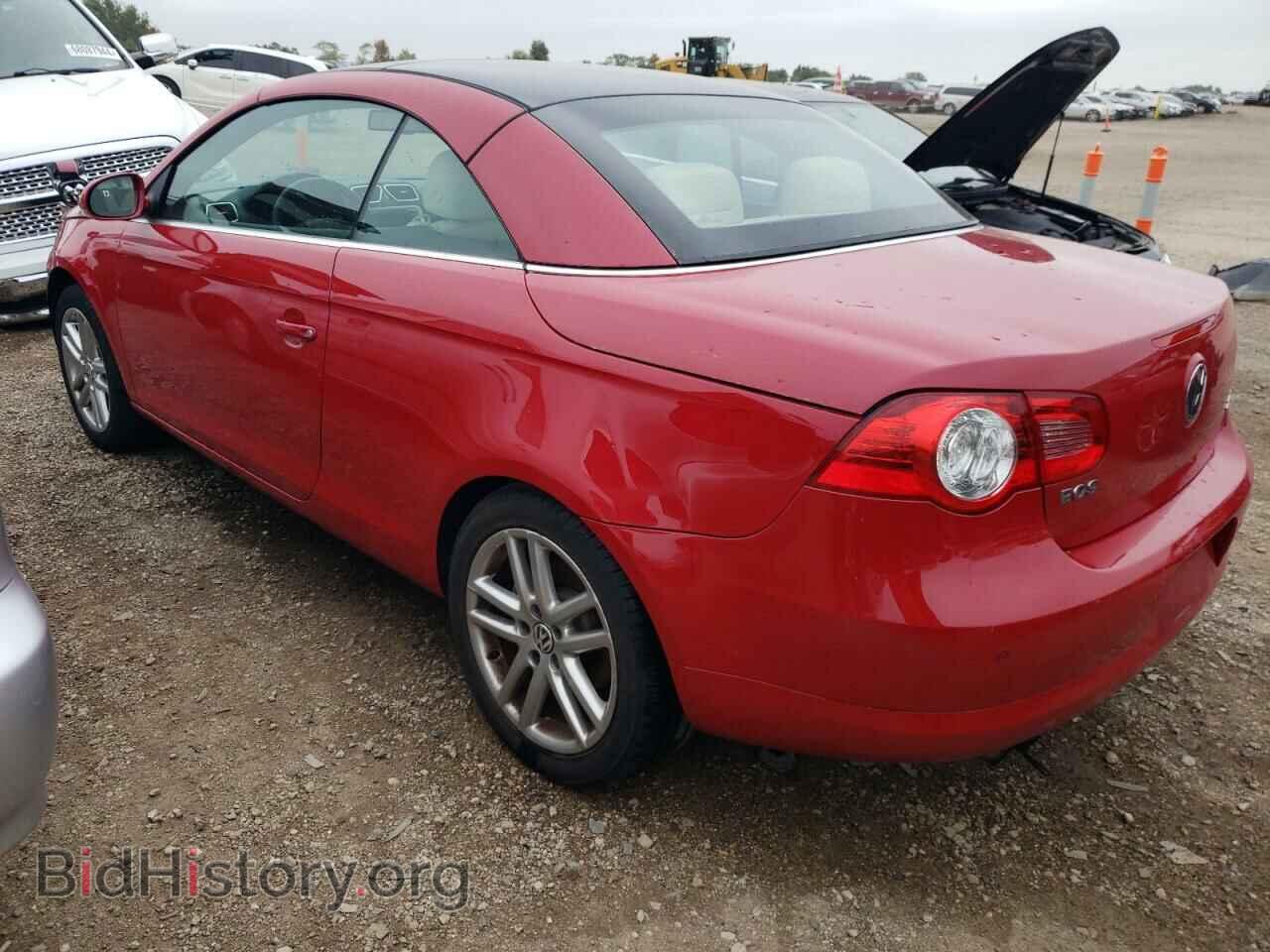 2008 VOLKSWAGEN EOS - VIN: WVWFA71F48V040034 - Фото 2