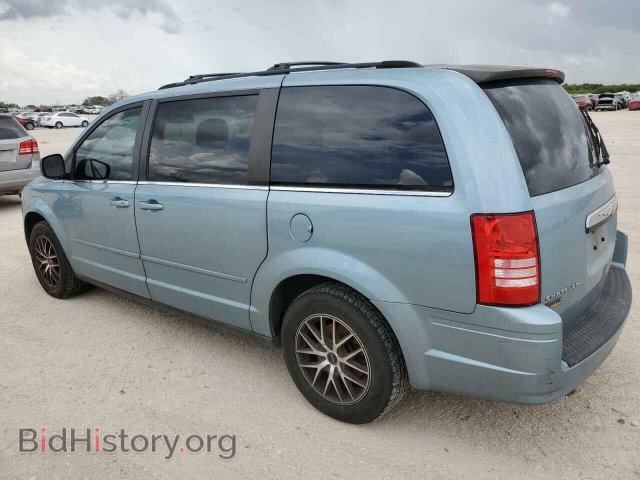 2010 CHRYSLER MINIVAN - VIN: 2A4RR4DE3AR344434 - Photo 2
