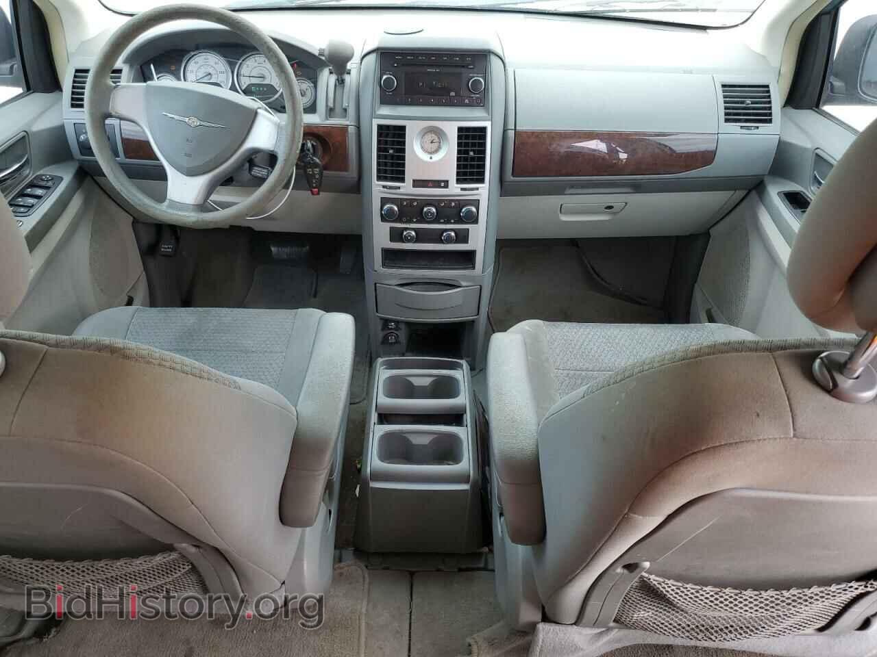 2010 CHRYSLER MINIVAN - VIN: 2A4RR4DE3AR344434 - Photo 8