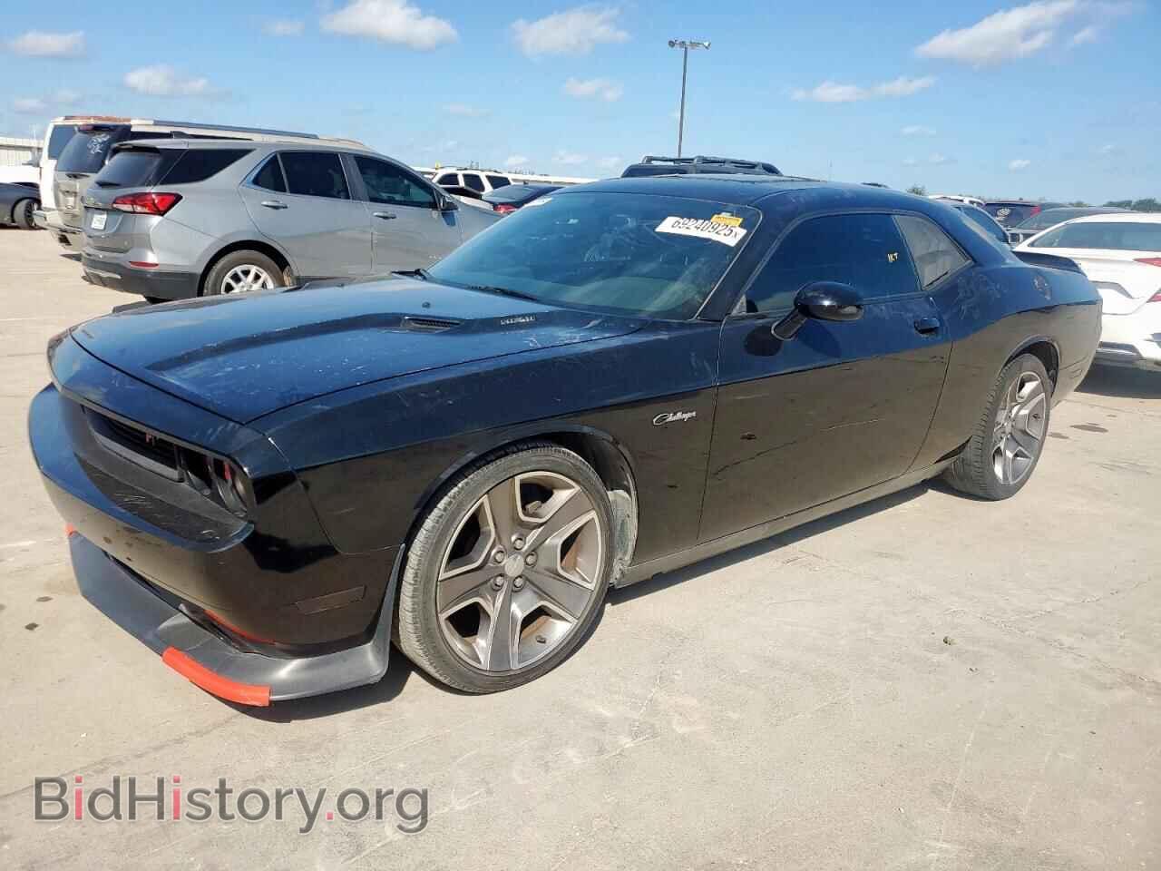 Photo 2C3CDYBT0DH520082 - DODGE CHALLENGER 2013