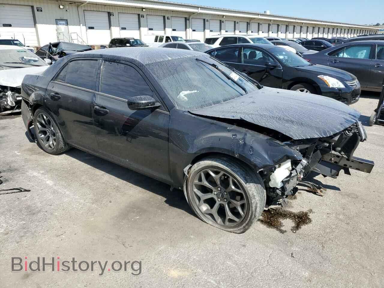 2016 CHRYSLER 300 - VIN: 2C3CCABG6GH310975 - Photo 4