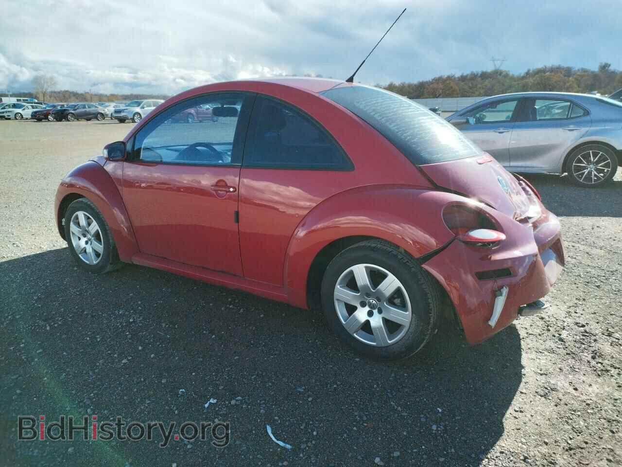 2007 VOLKSWAGEN BEETLE - VIN: 3VWPG31CX7M500272 - Фото 2