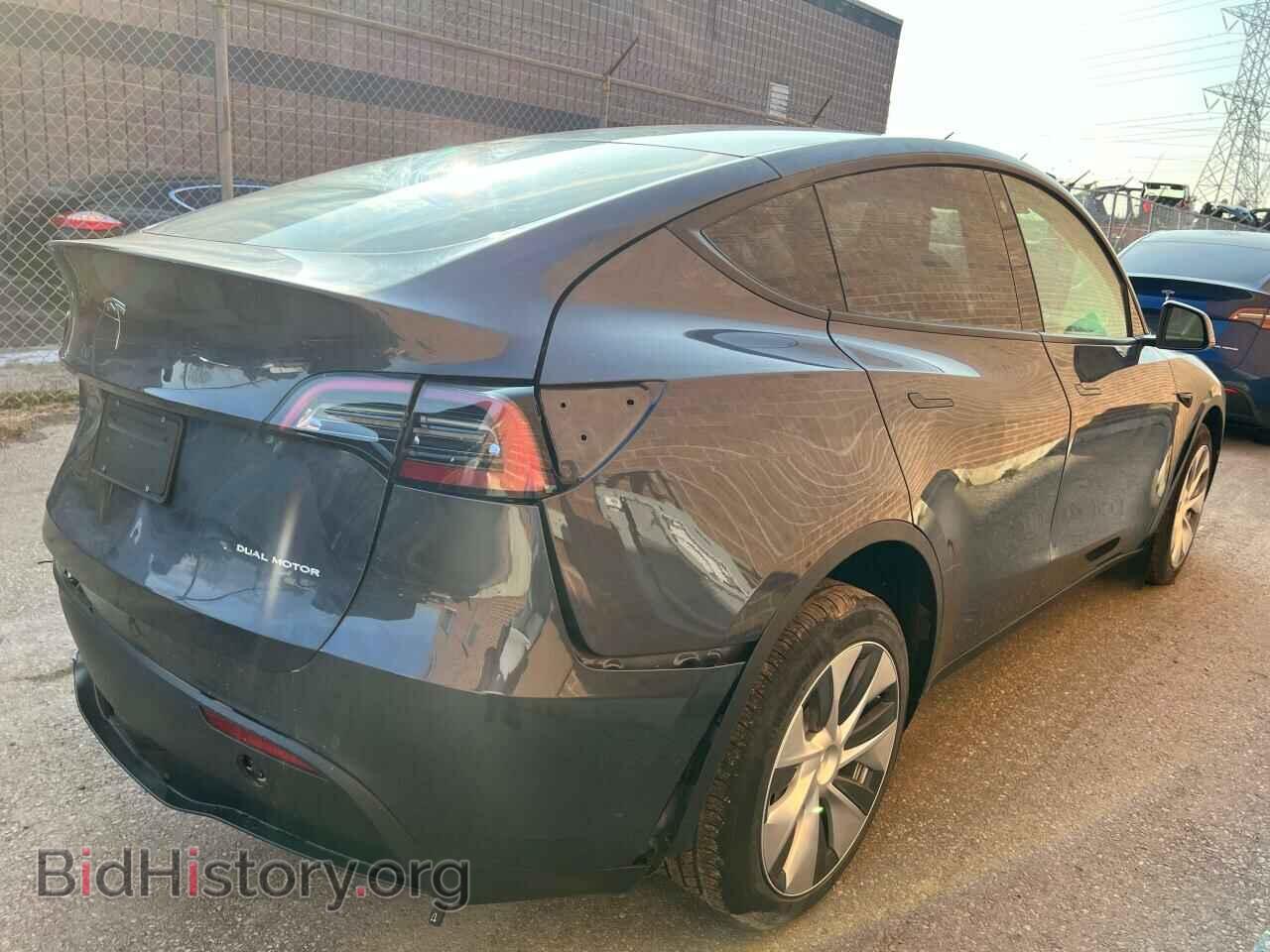 2022 TESLA MODEL Y - VIN: 7SAYGDEE2NF371439 - Фото 3