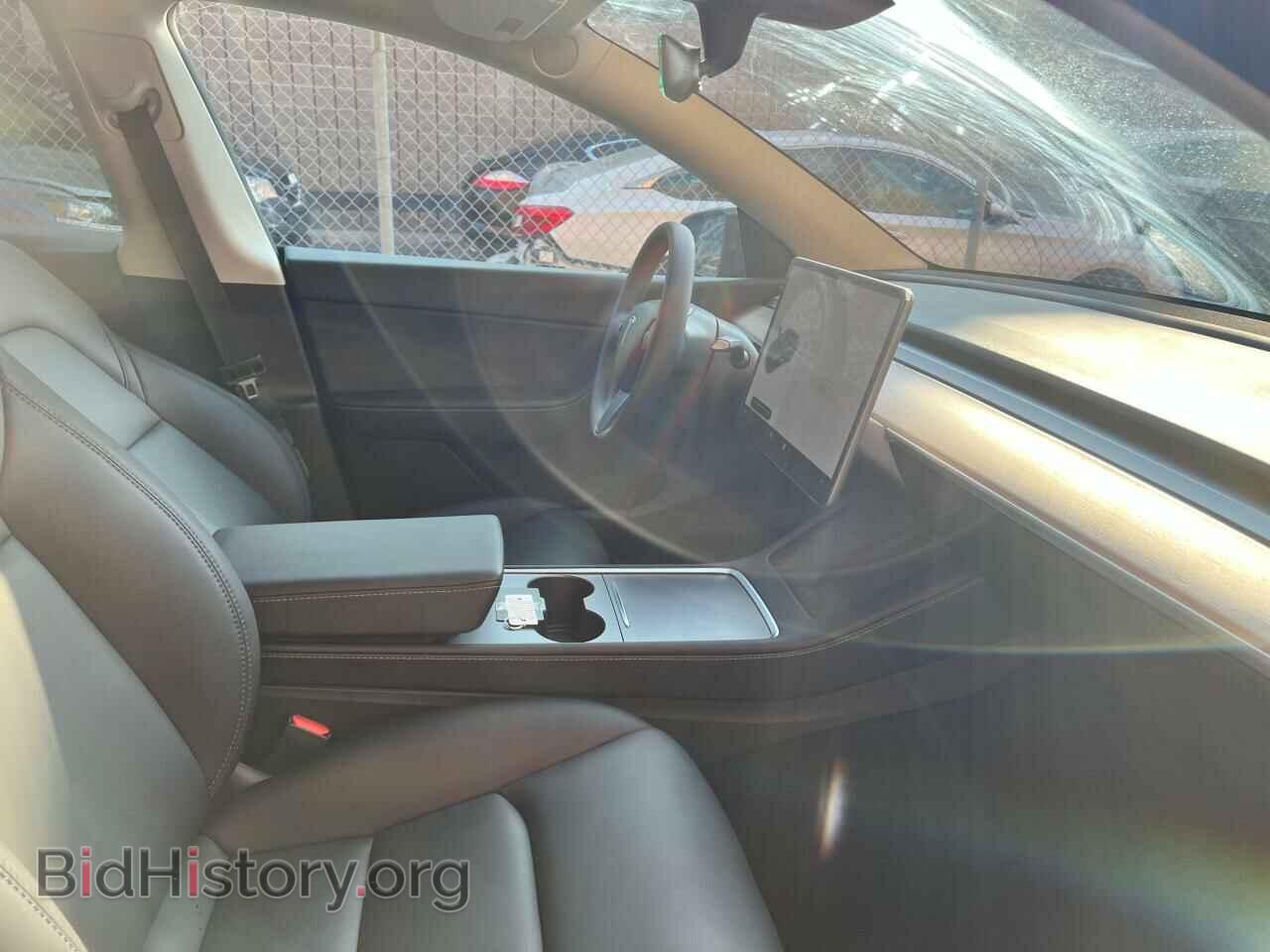 2022 TESLA MODEL Y - VIN: 7SAYGDEE2NF371439 - Фото 5