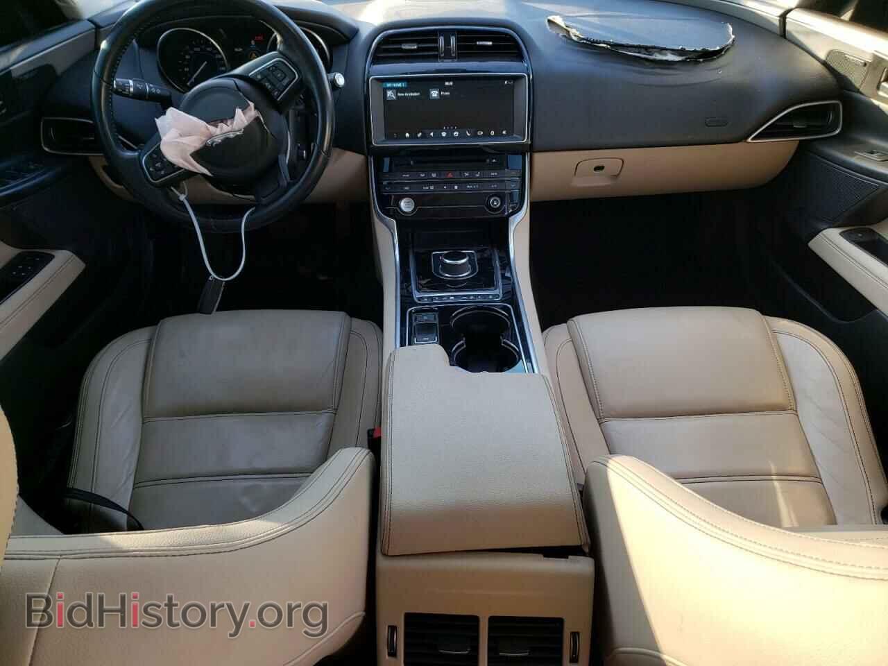 2017 JAGUAR XE - VIN: SAJAK4BN3HA972214 - Фото 8
