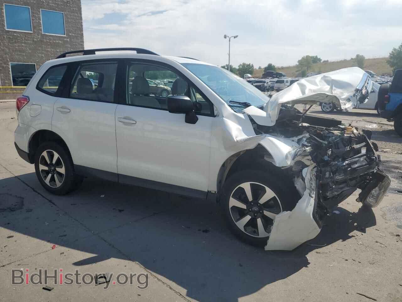 2017 SUBARU FORESTER - VIN: JF2SJABCXHH470165 - Фото 4