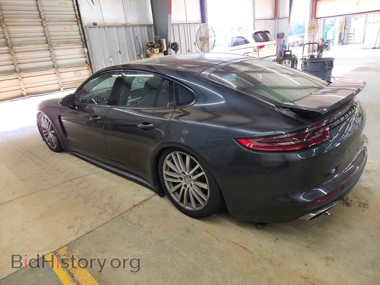 2017 PORSCHE PANAMERA - VIN: WP0AA2A77HL101653 - Photo 2