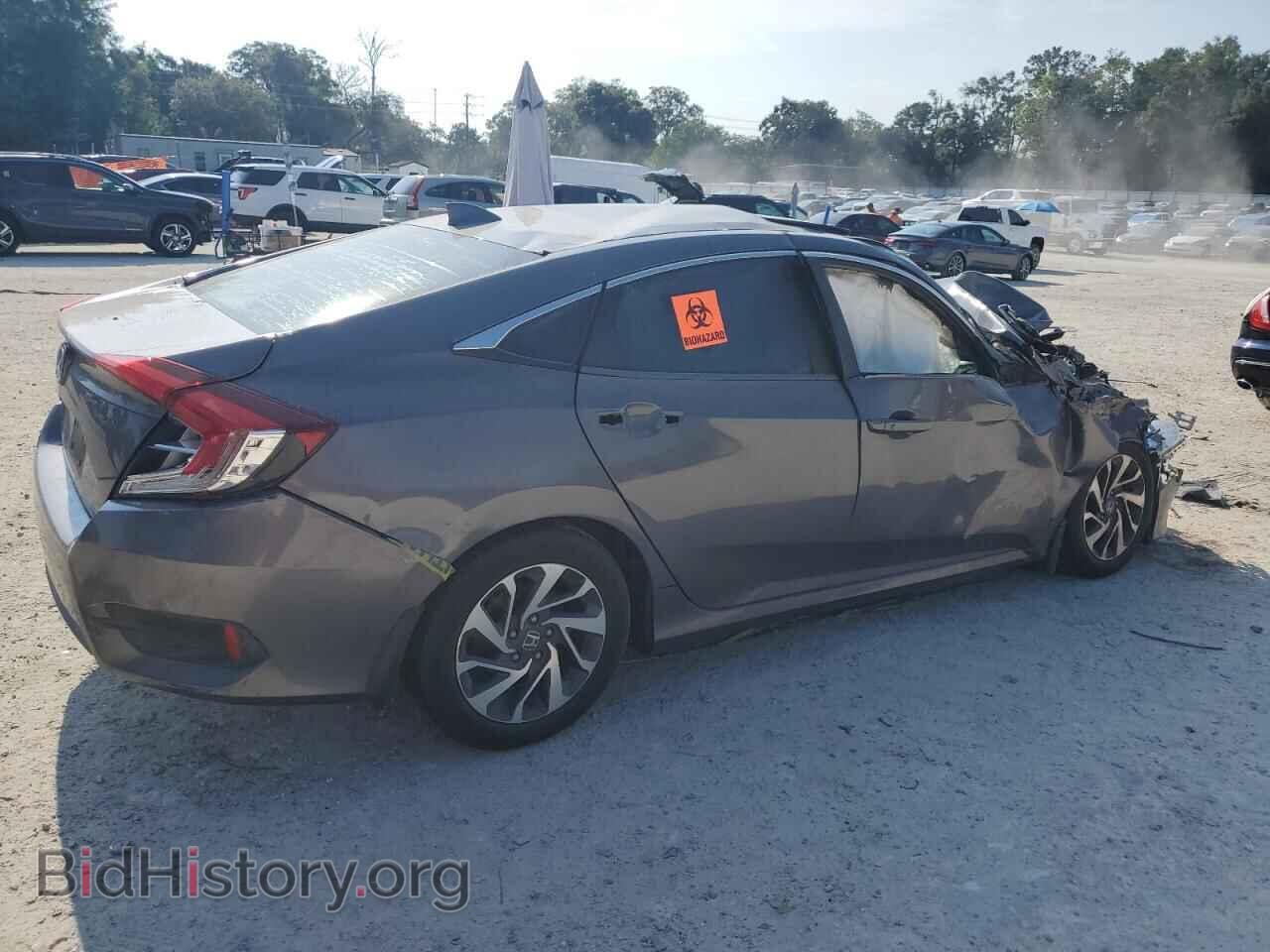 2018 HONDA CIVIC - VIN: 19XFC2F70JE024535 - Фото 3