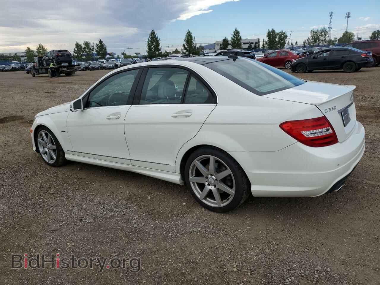 2012 MERCEDES-BENZ C-CLASS - VIN: WDDGF8JB8CA626329 - Фото 2