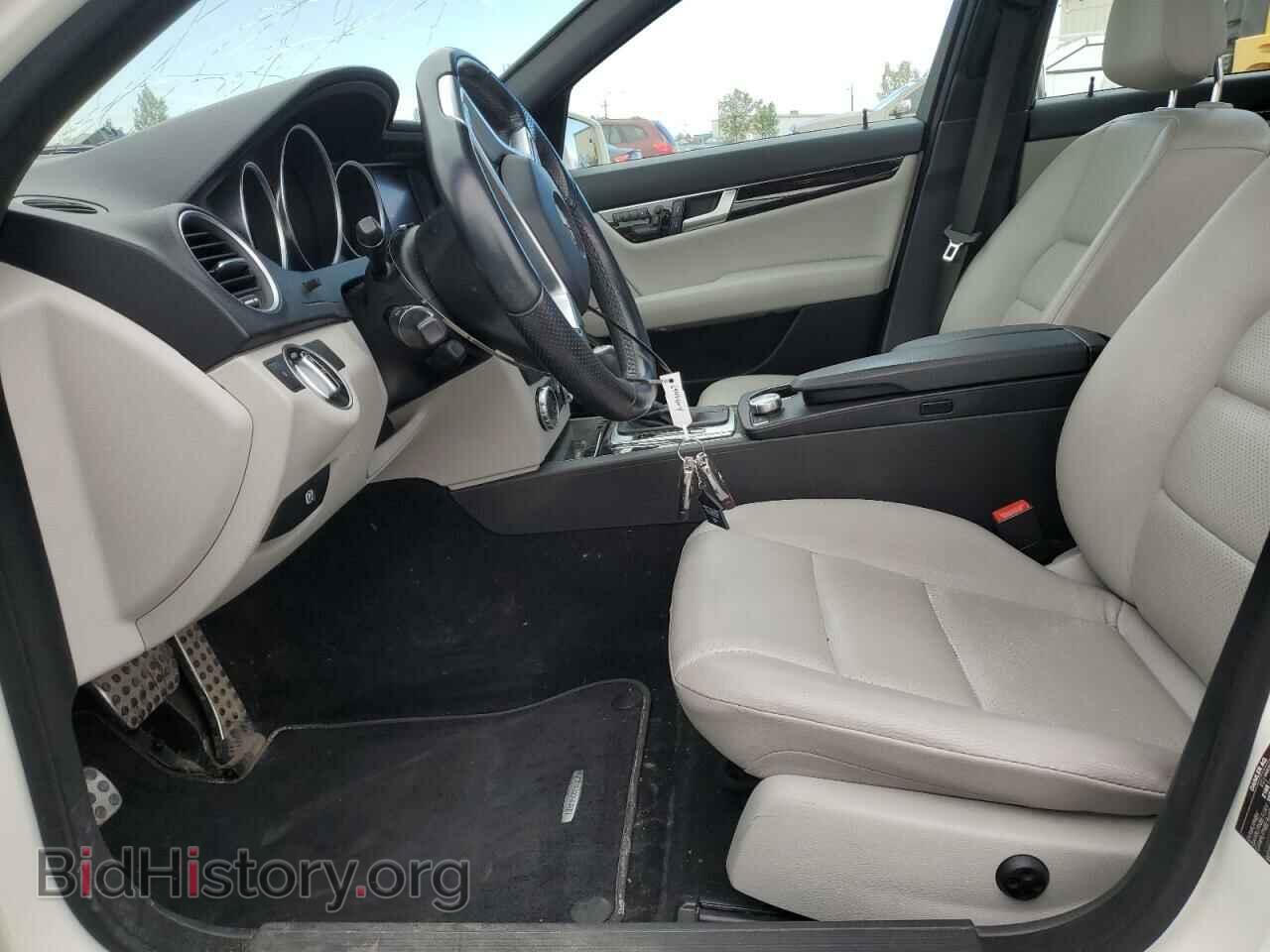 2012 MERCEDES-BENZ C-CLASS - VIN: WDDGF8JB8CA626329 - Фото 7